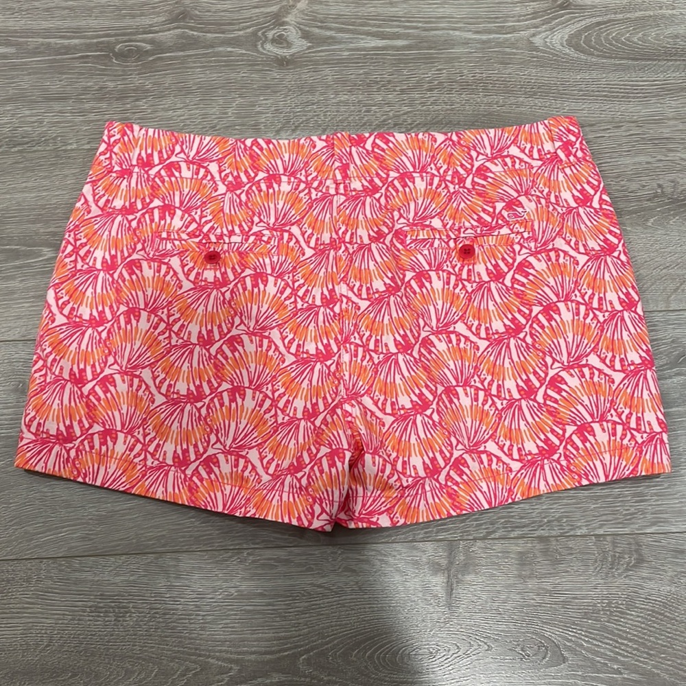 Vineyard Vines Pink and Orange Shell Print Women’s Shorts - Picture 16 of 16